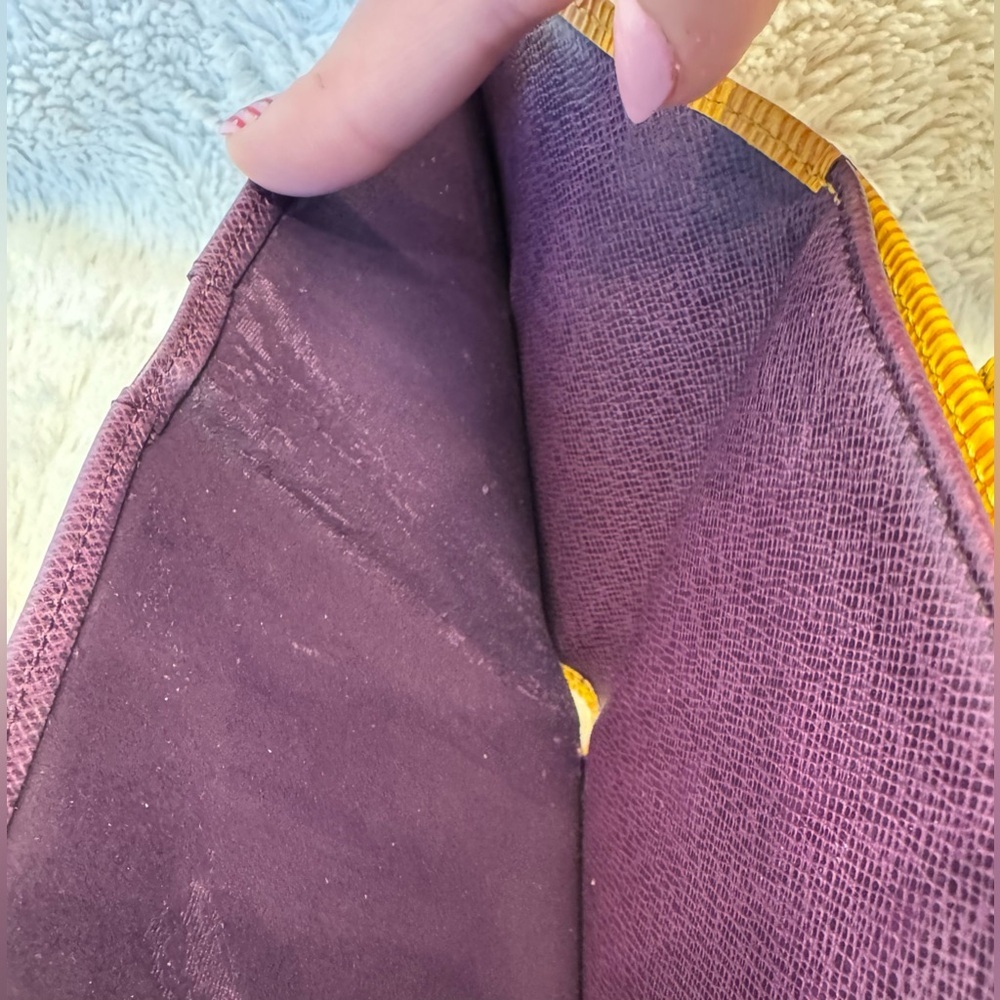 Louis Vuitton Vintage Elise Epi Leather Wallet – Yellow / Purple – 1995 - Picture 11 of 12
